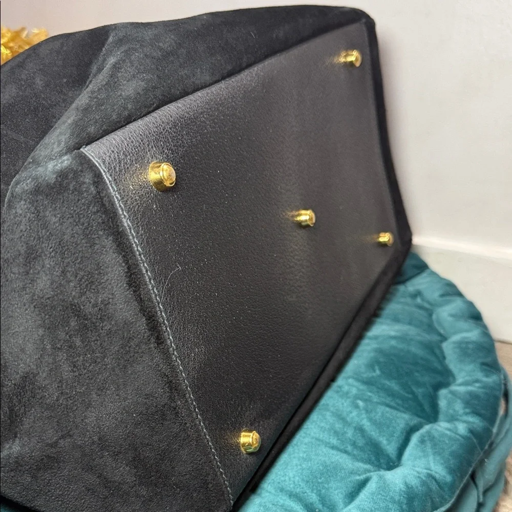 Gucci Black Suede Tote Bag - Picture 7 of 14